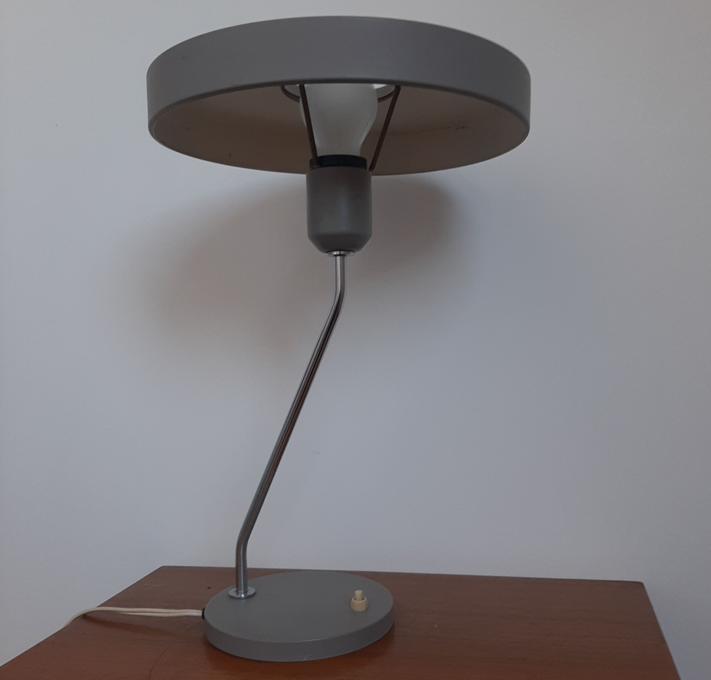 Lampe Louis Kalff pour Philips modèle romeo