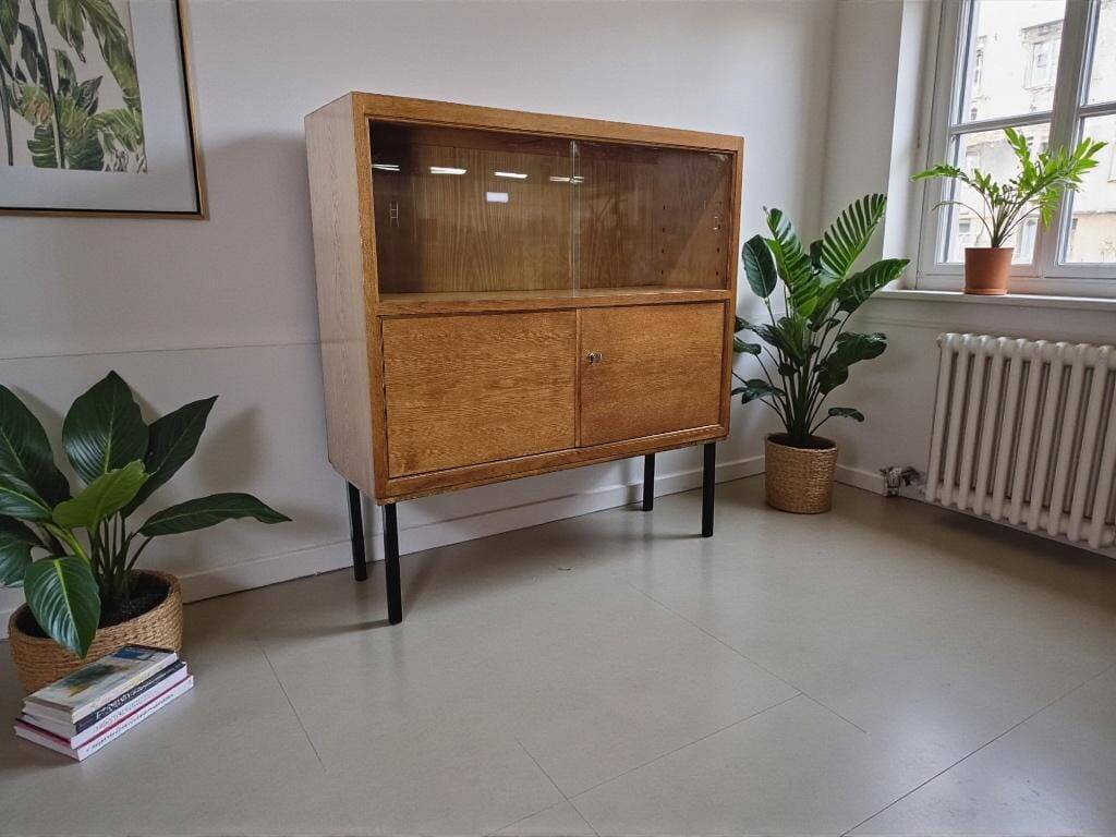 Vitrine / meuble bar / armoire vintage en bois