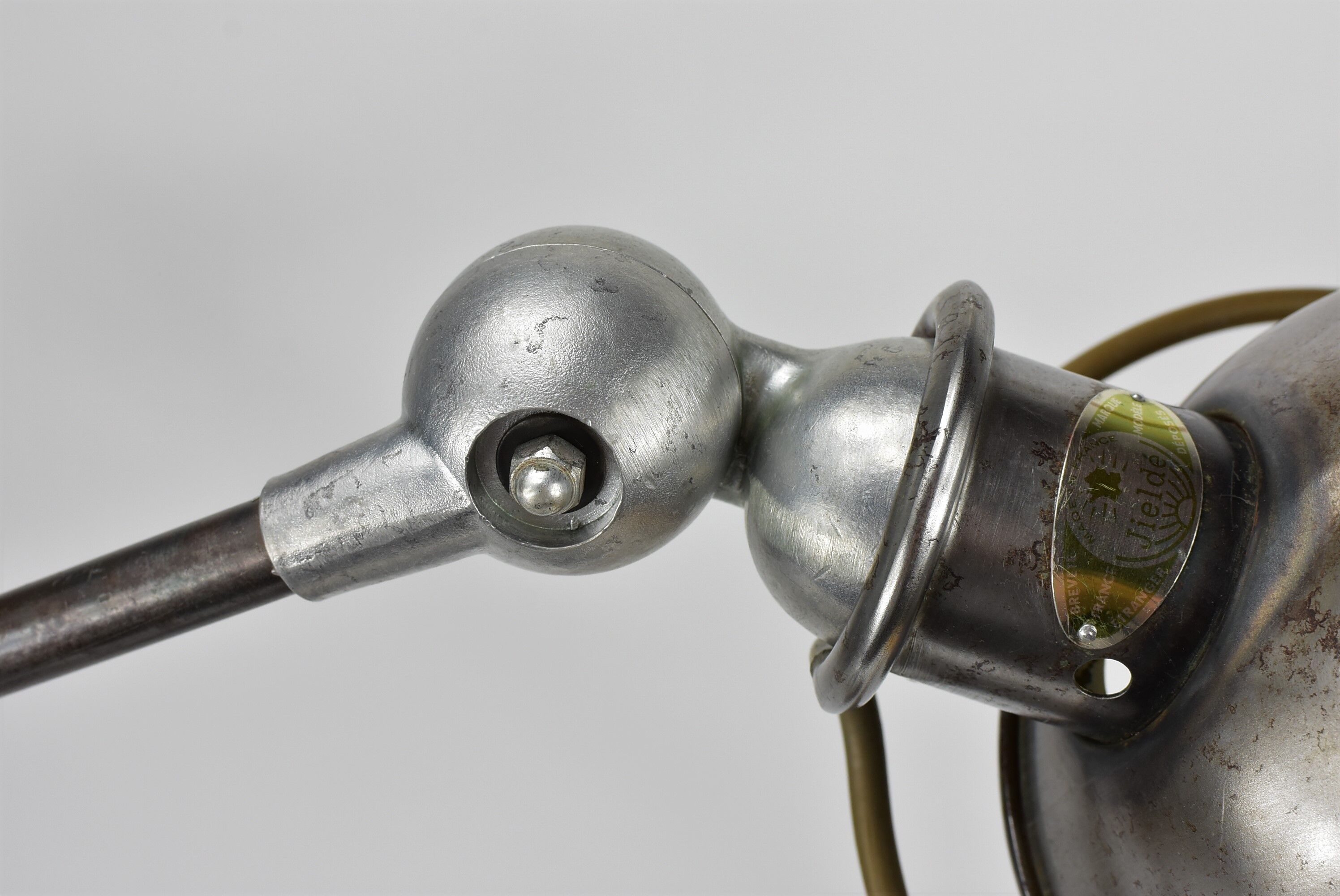 Jielde industrial lamp, on its support.