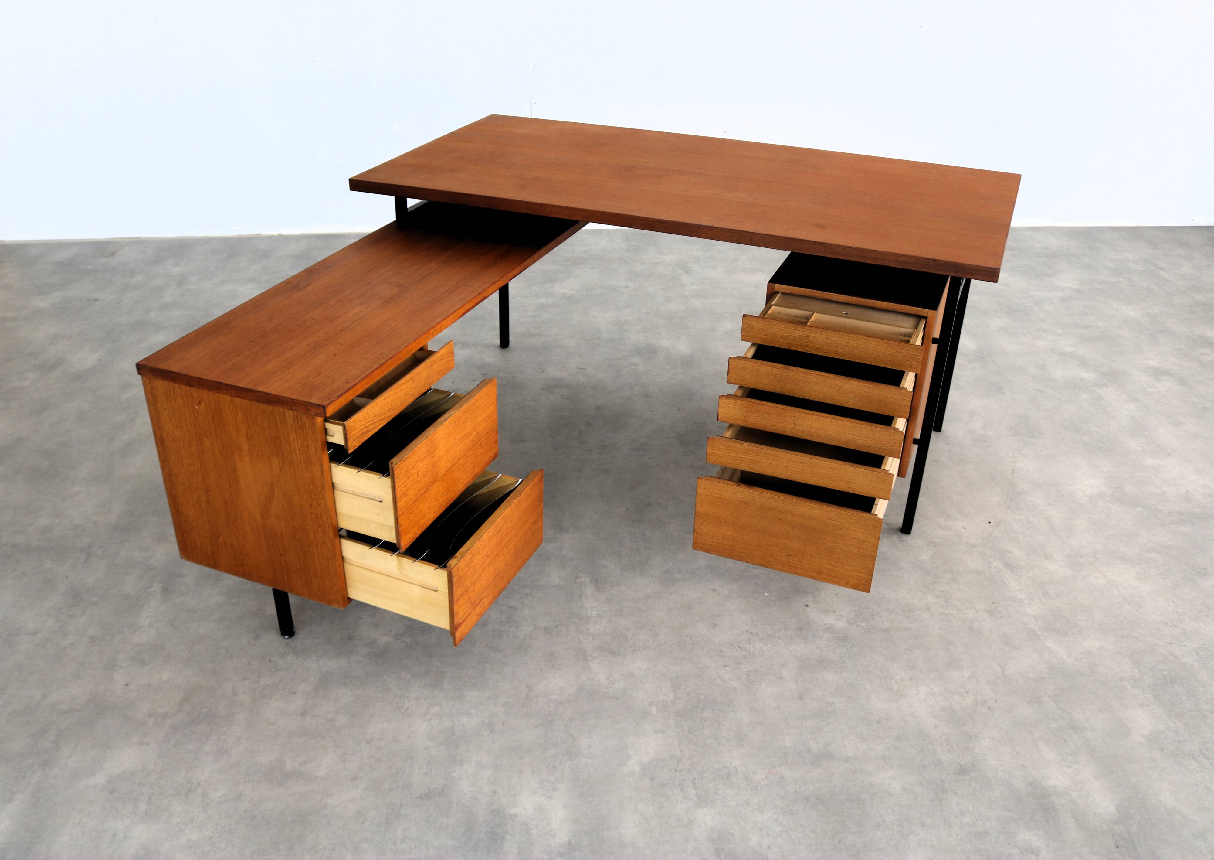 vintage executive desk | desk | teak | Knoll