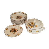 Old Abbey Ware Trianon Saar V& B.M. soup service.