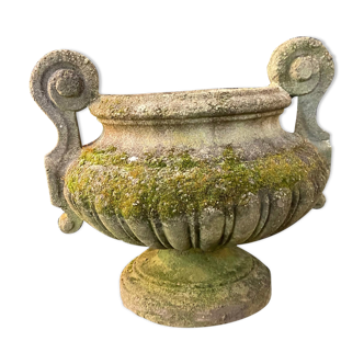 Medici Cauldron in Stone