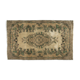 Anatolian handmade rug 262 x 164 cm