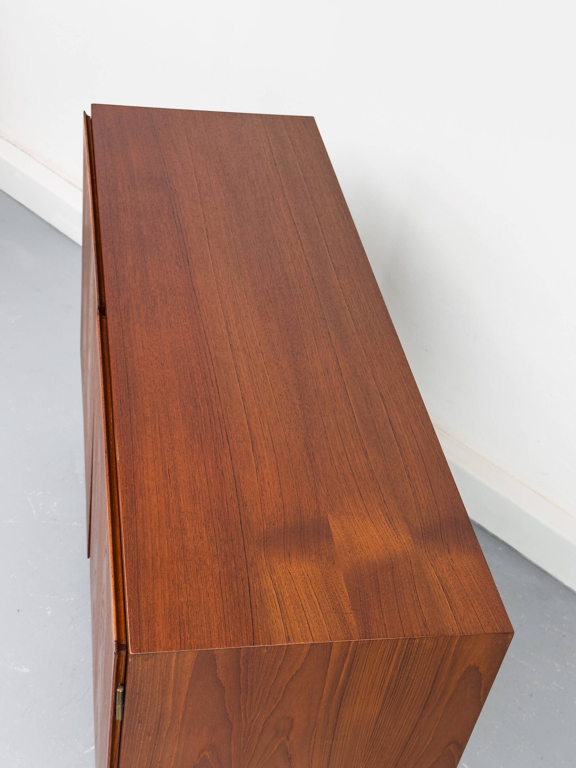 Enfilade en teck, Omann Jun, 1960s