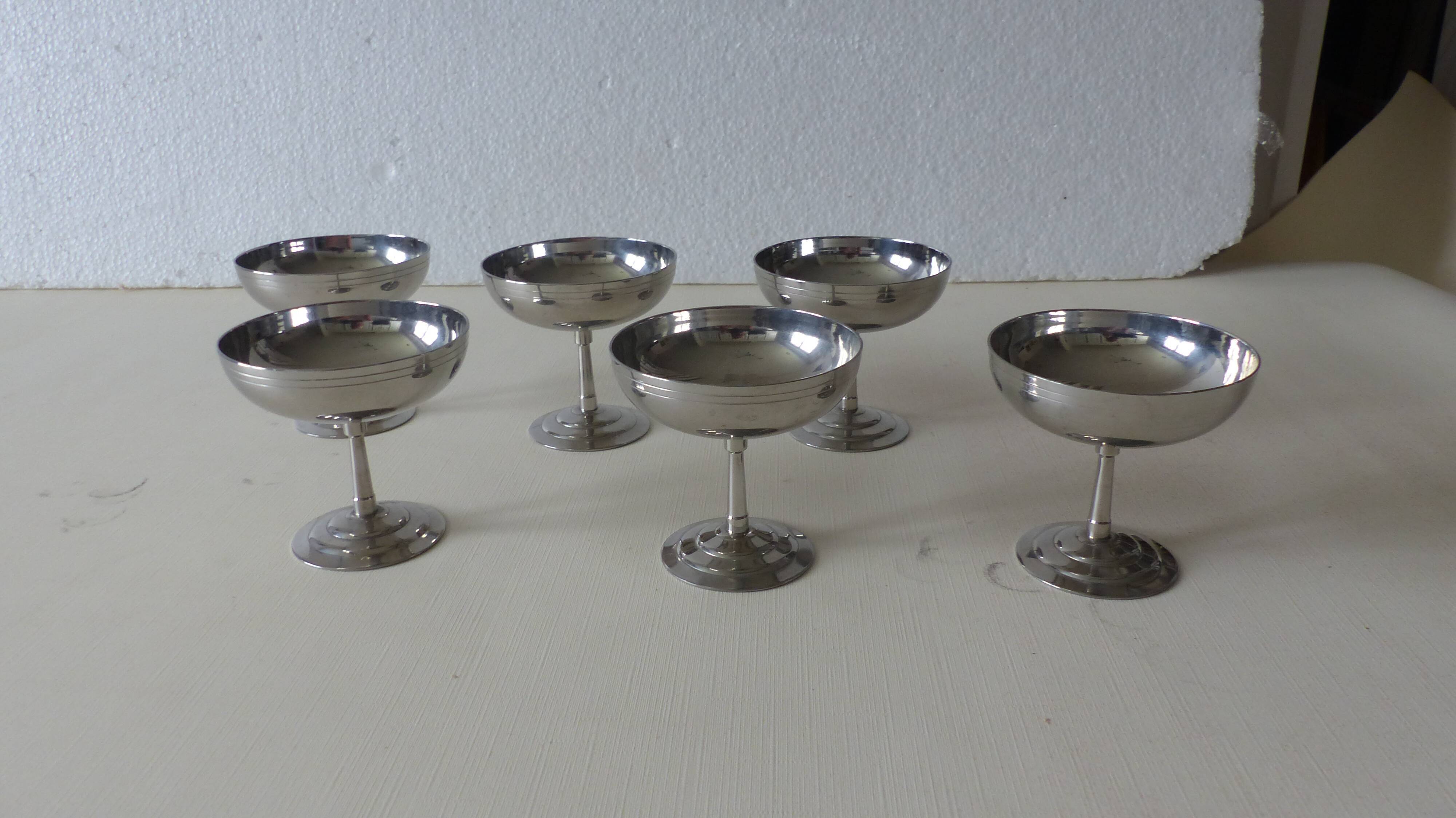 6 standing ice bowls