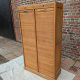 Curtain-top filing cabinet
