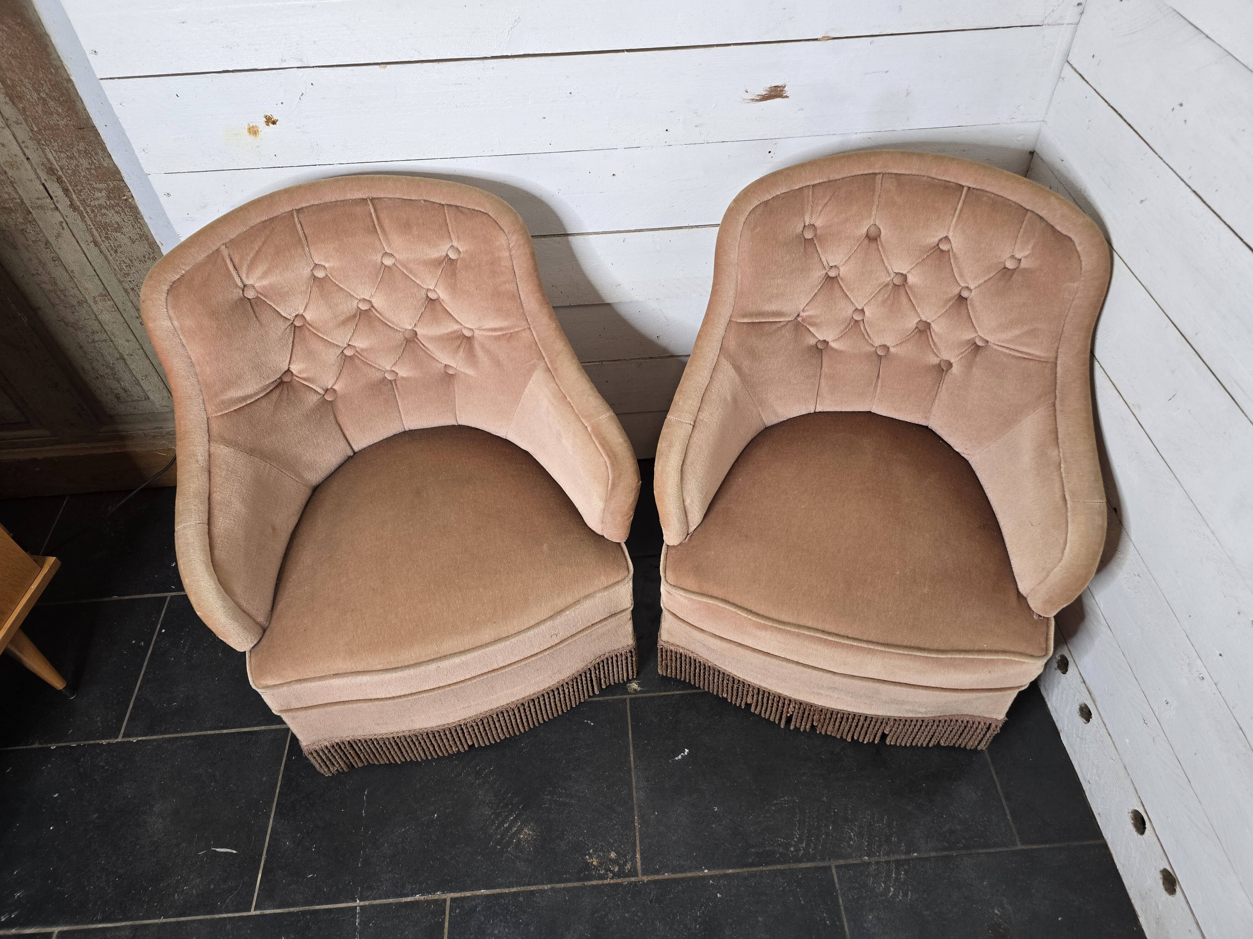 Pair of toad armchairs