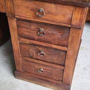 BUREAU A 9 TIROIRS EN NOYER 1900