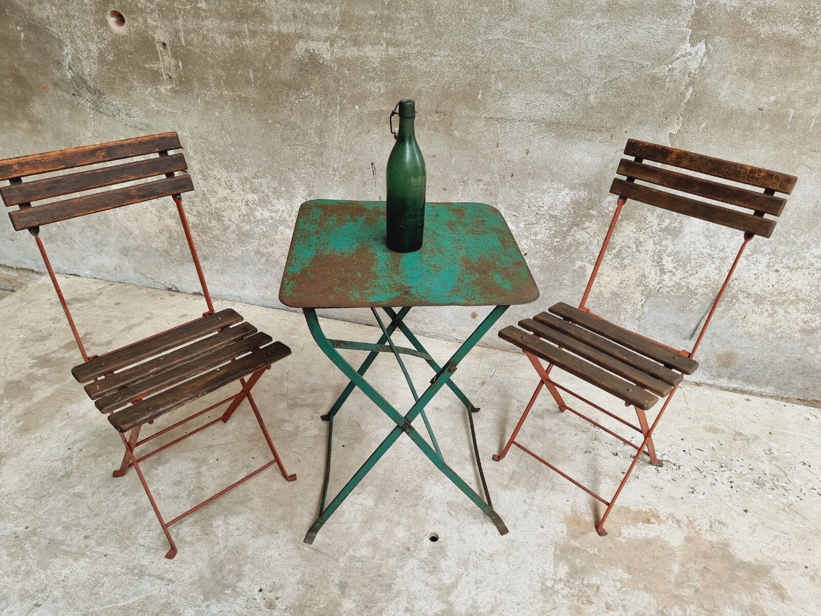 Antique bistro set folding garden set