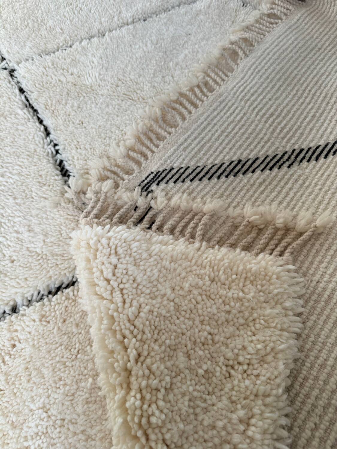 Beni Ouarain rug 200x150