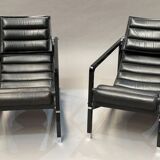 Pair of “Transat” armchairs, original model created circa 1926