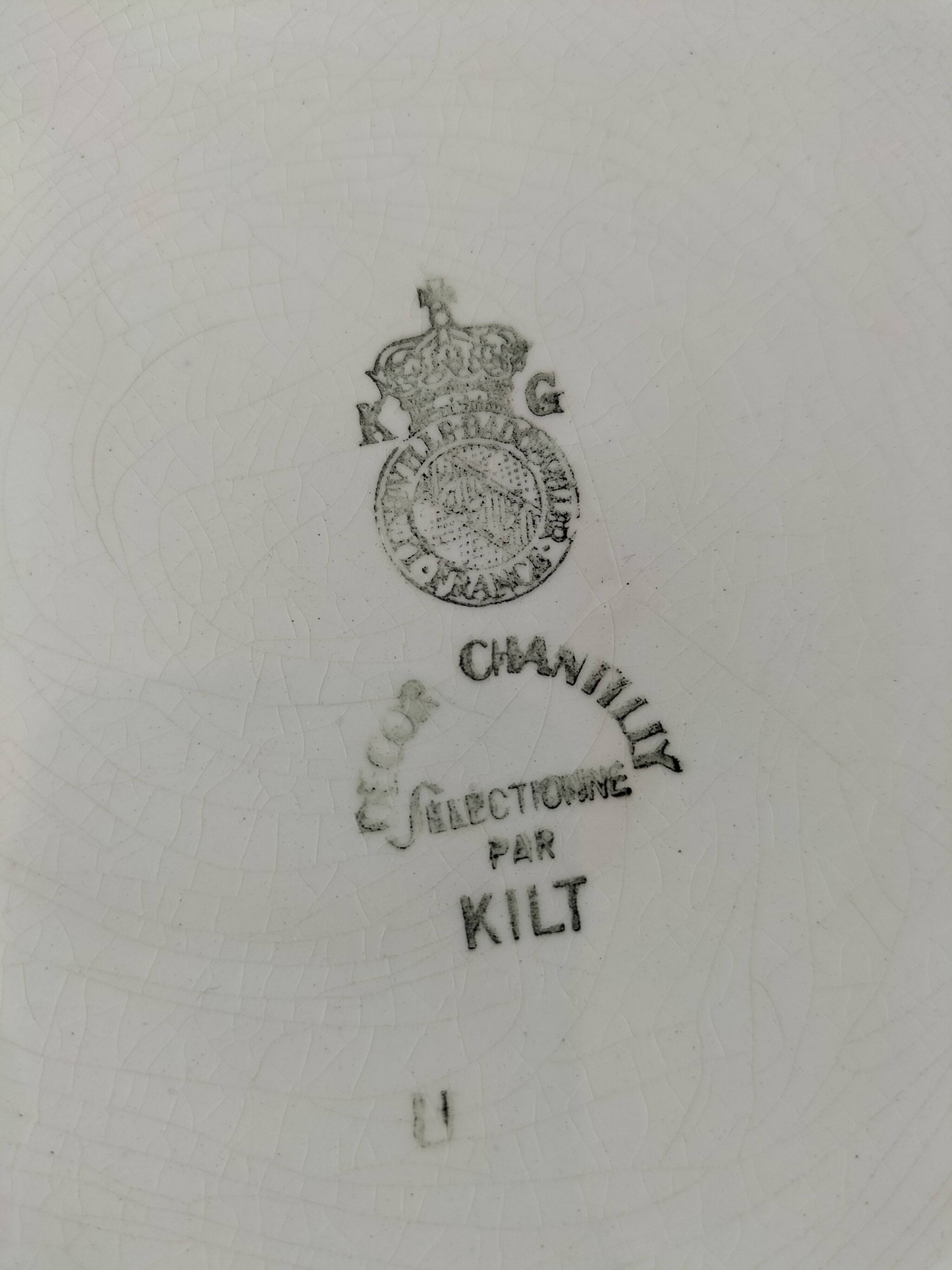 Duo of K & G Lunéville plates, Chantilly model