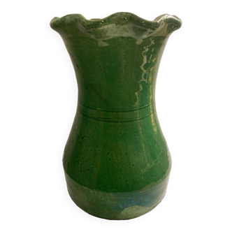 Magnificent Provençal vase