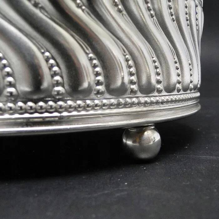 AU9 bowl in the Vienna Art Nouveau style