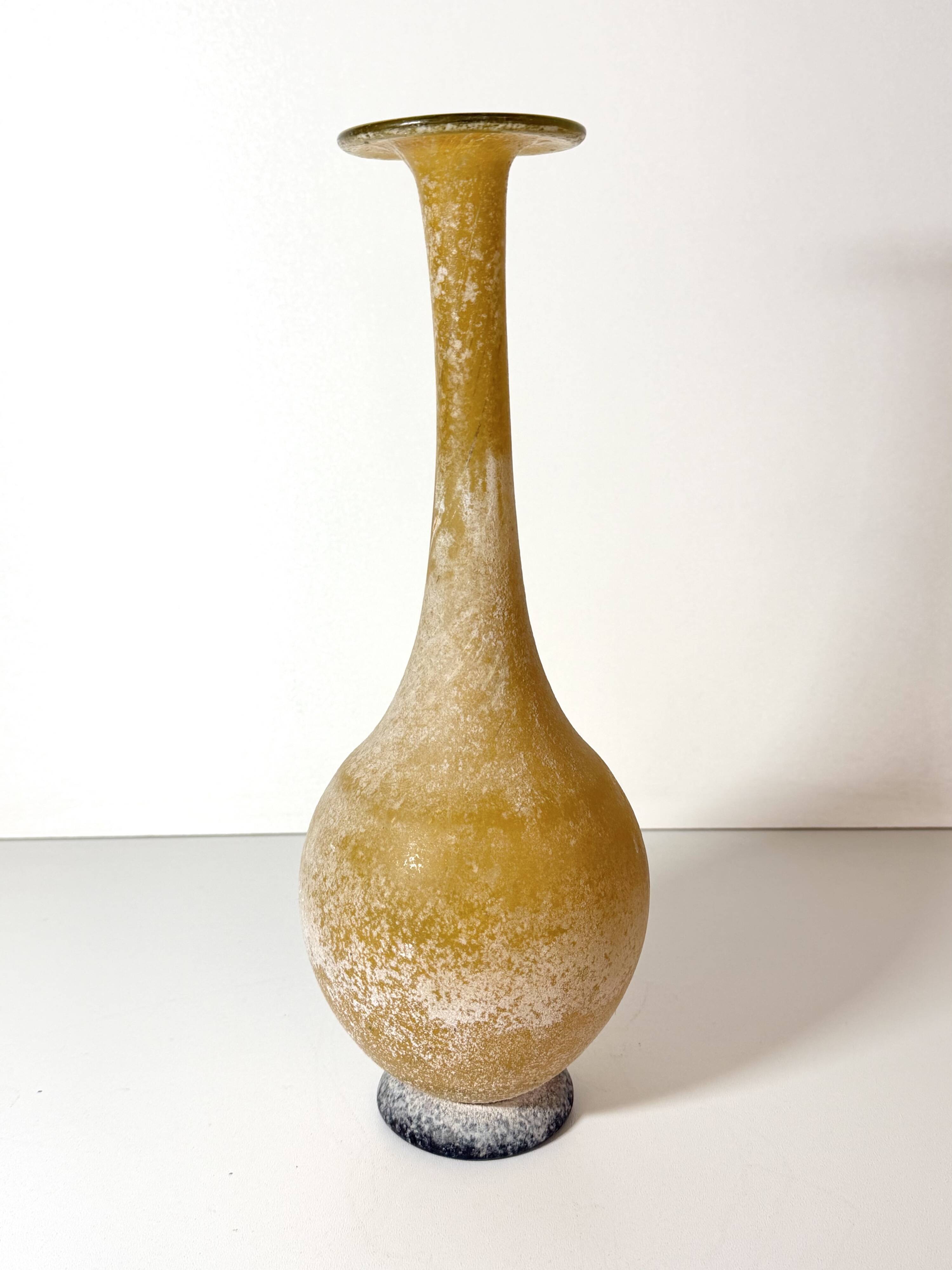 Black and Yellow Scavo Glass Bottle Vase attr. to Gino Cenedese, Italy