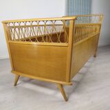 Lit enfant rotin vintage