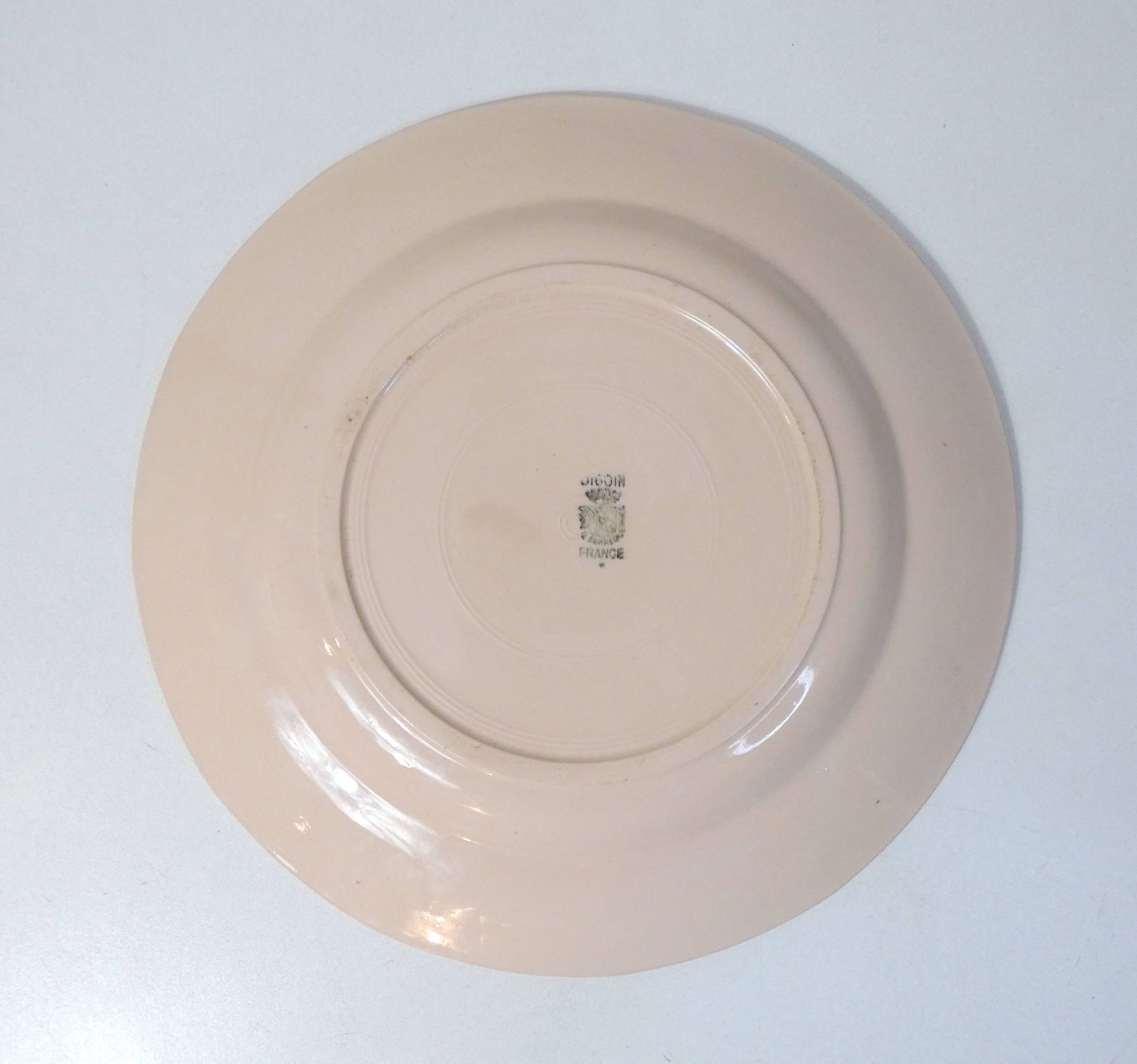 Assiette de présentation Digoin Sarreguemines rose poudré