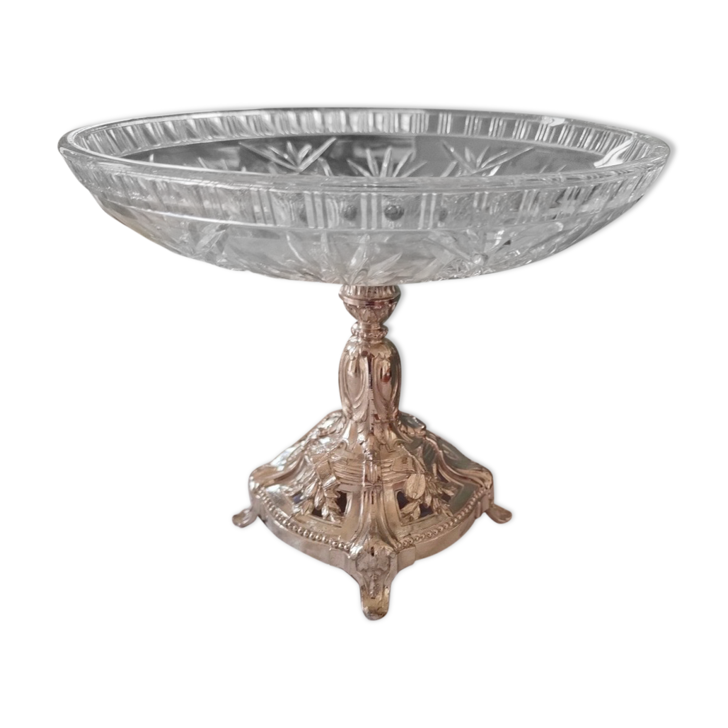 Crystal cup cut on metal stand