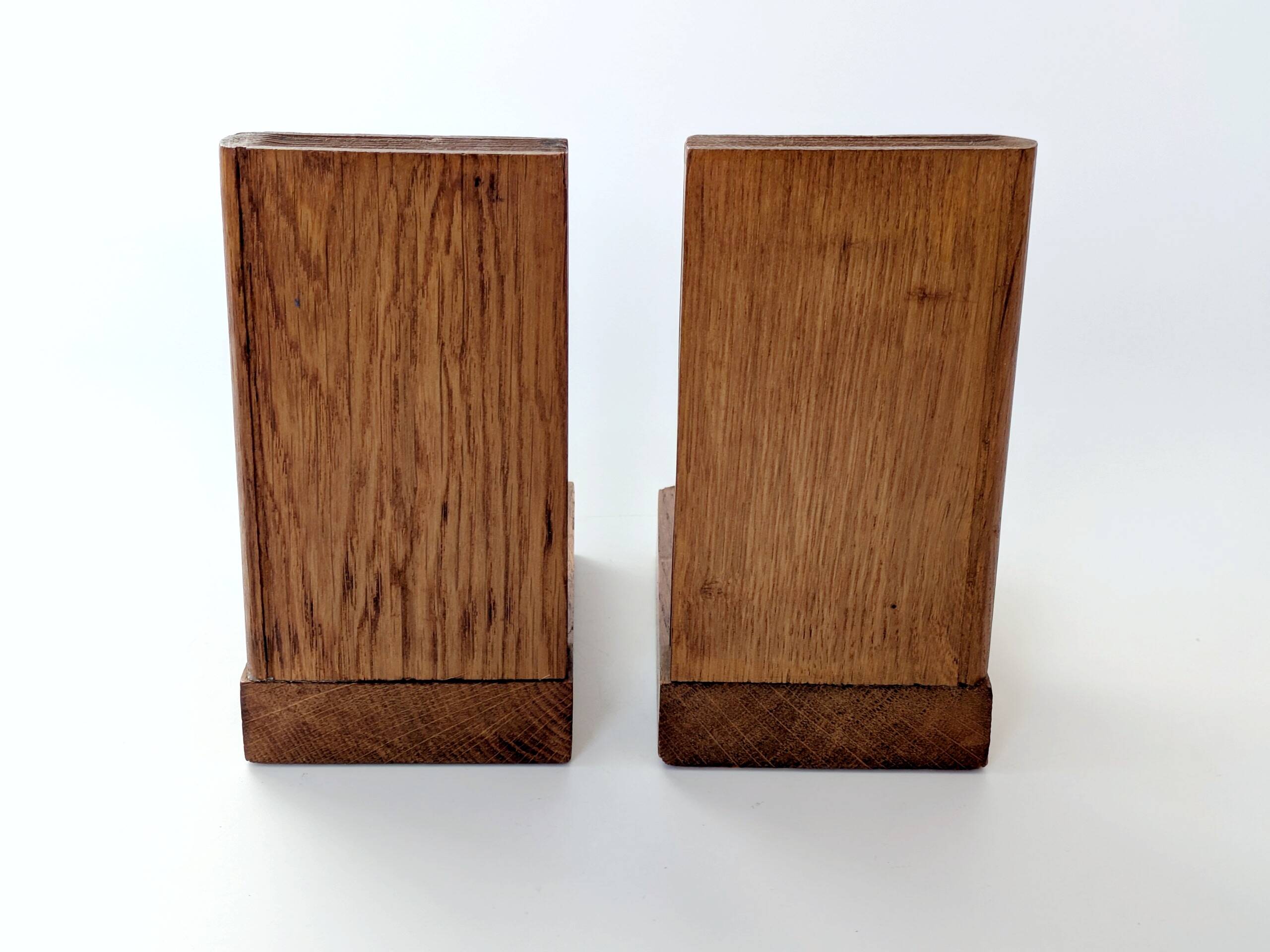 Mid-Century pair of wooden and enamel bookends, 1960s