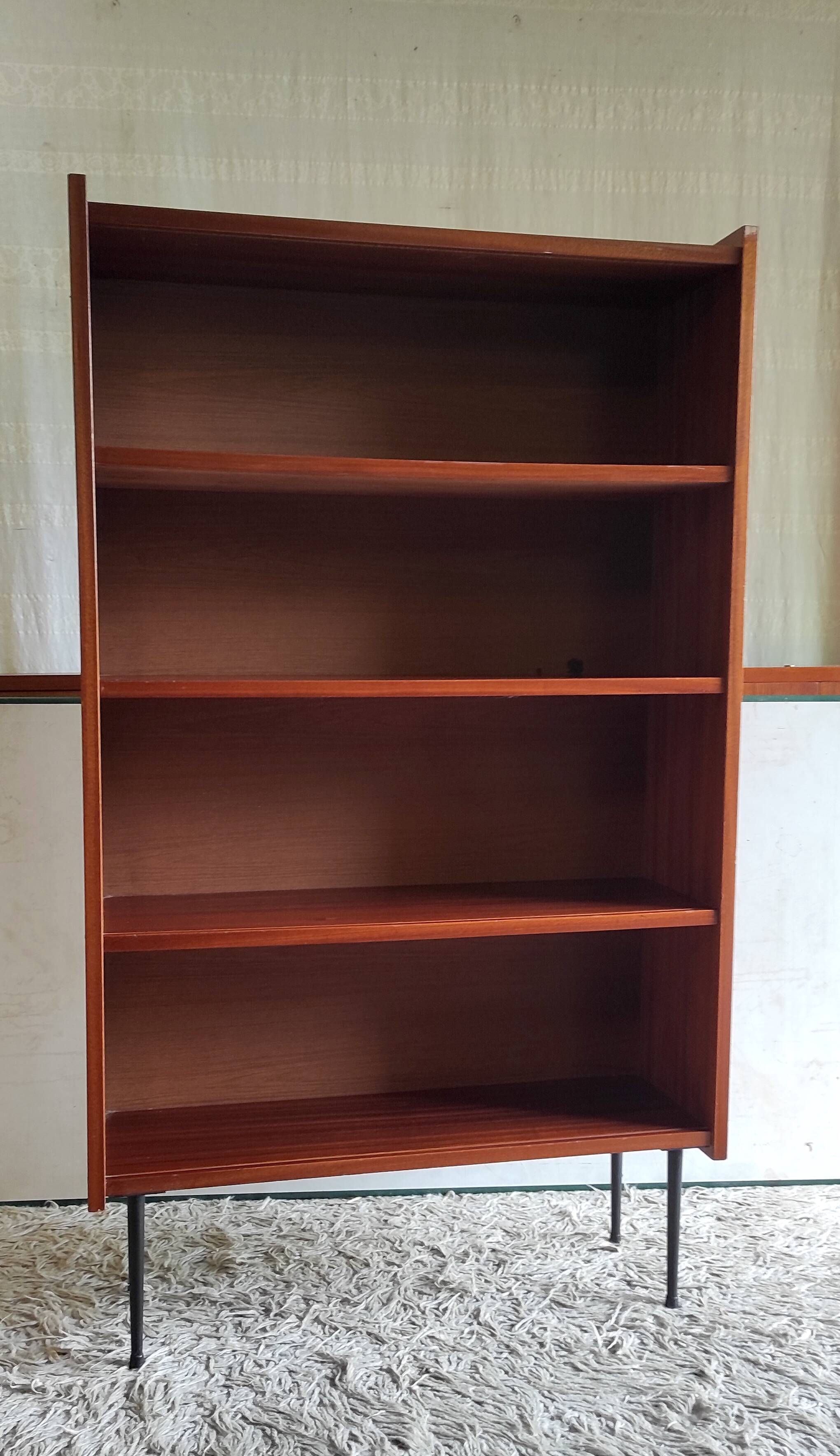 Modernist teak bookcase - 1960s