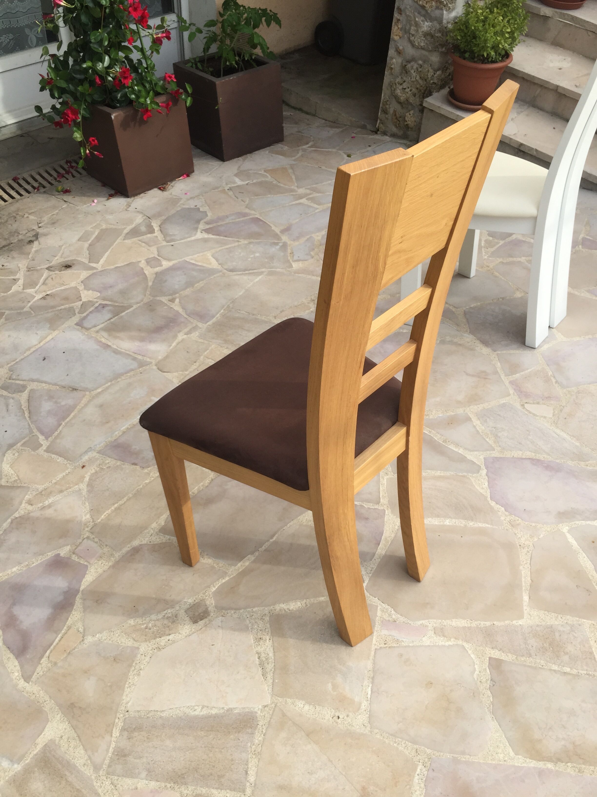 Chaise design