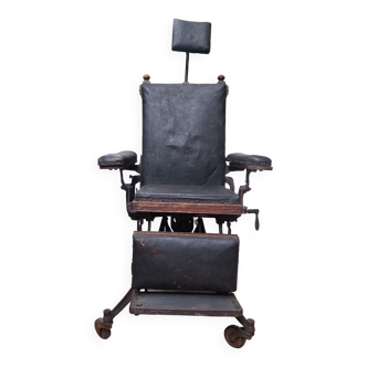 Barber chair XIXth