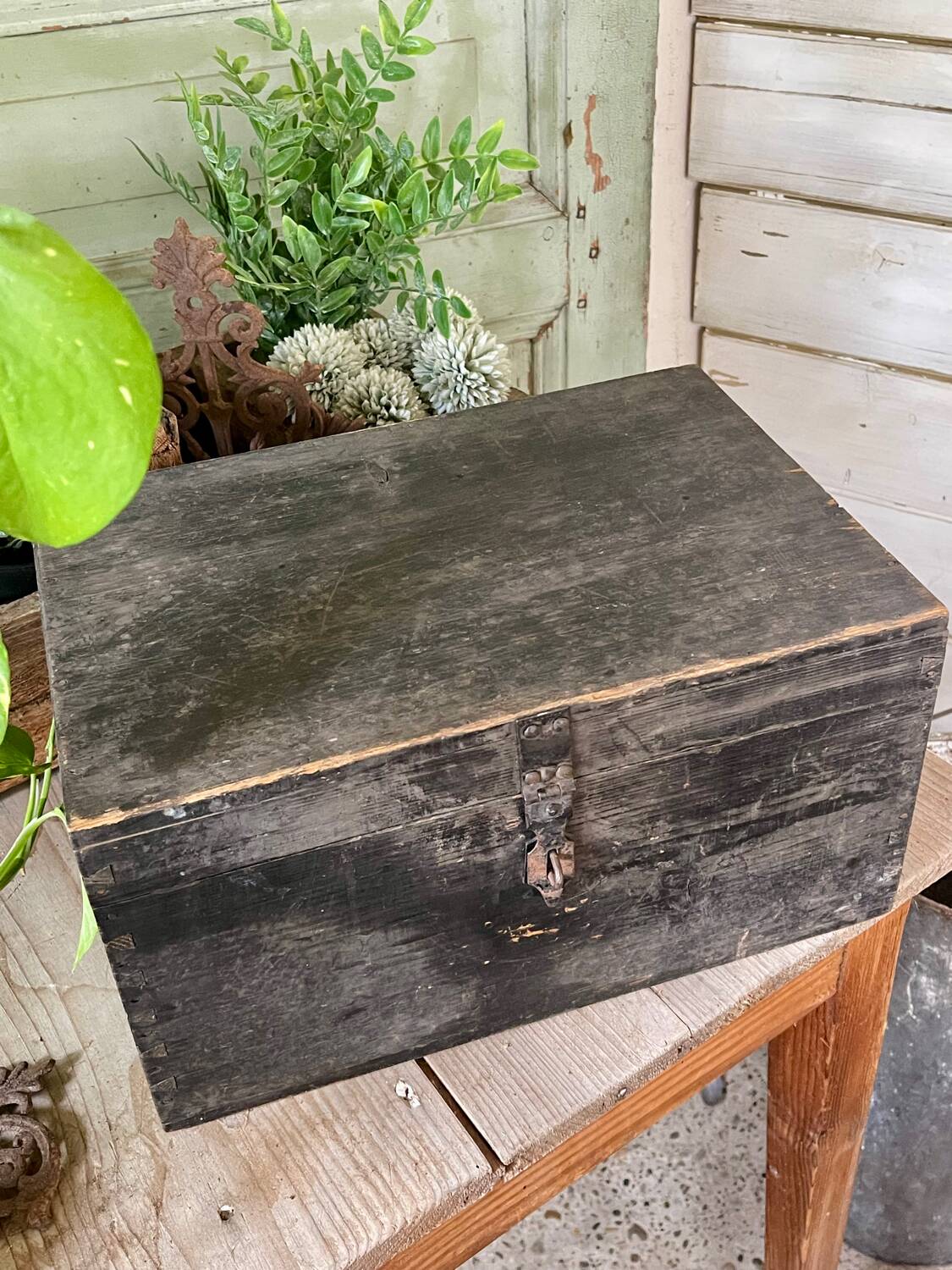 Black workshop chest