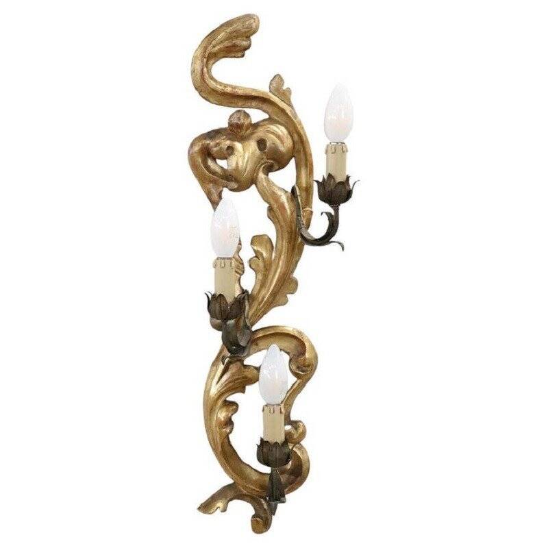 Applique en bois doré