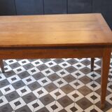 Brionnaise solid oak farm table