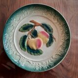Decorative barbotine plate with apple design. Intended to be hung. Late 19th century.