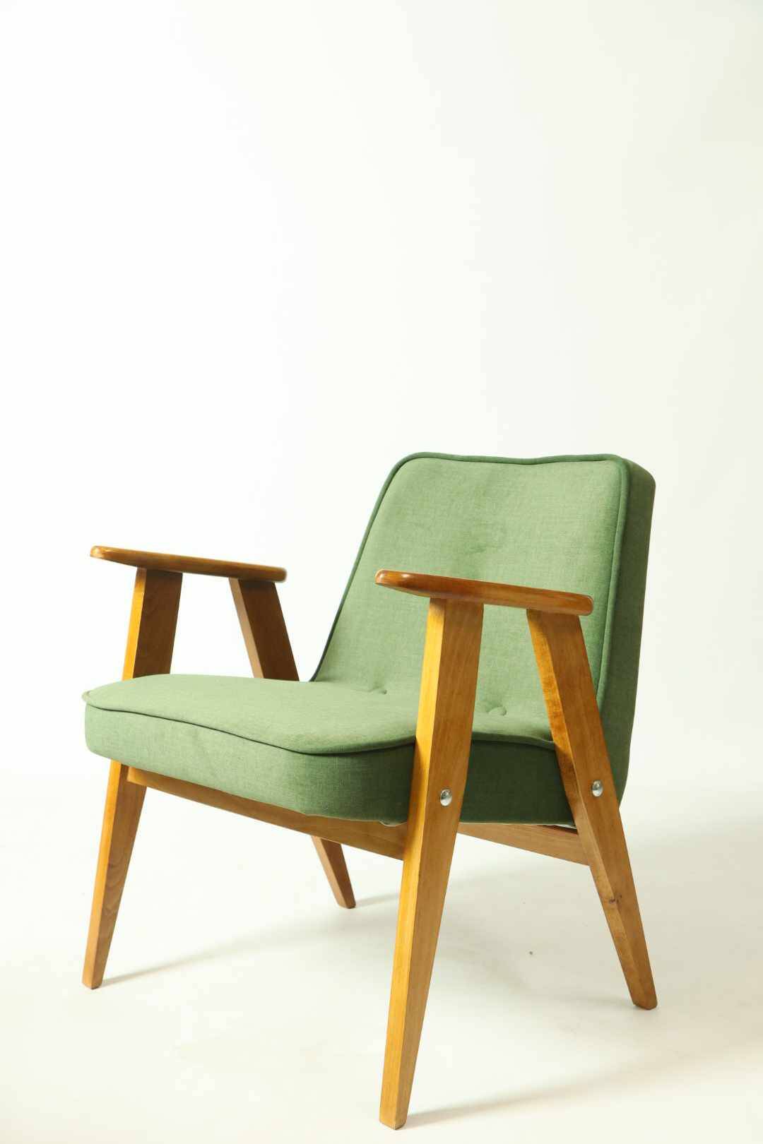 Fauteuil Vintage 366 de J. Chierowski Fauteuil Bois Clair Herbe Verte Scandinave