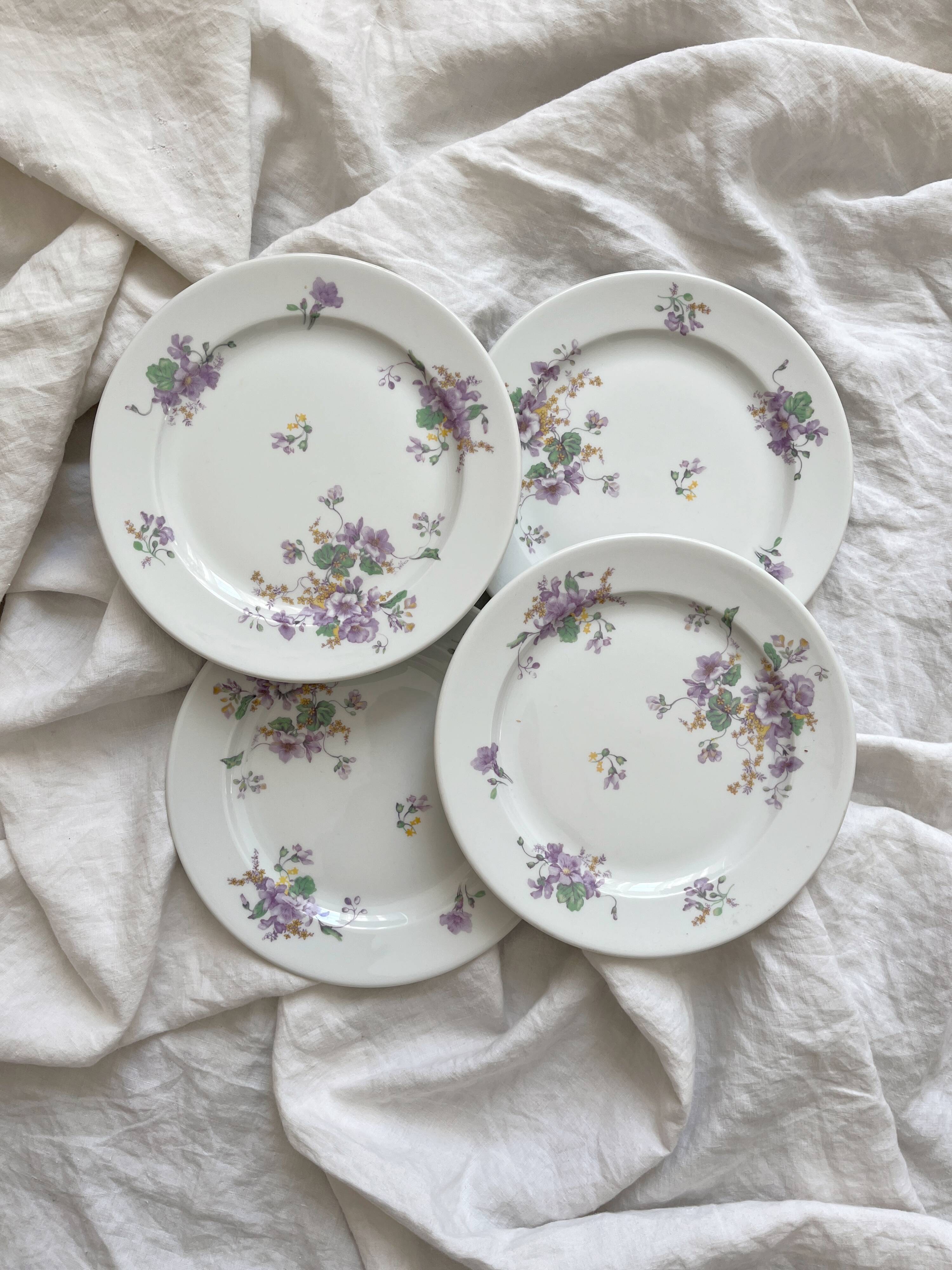 4 porcelain dessert plates with floral decoration by Bernardaud Limoges