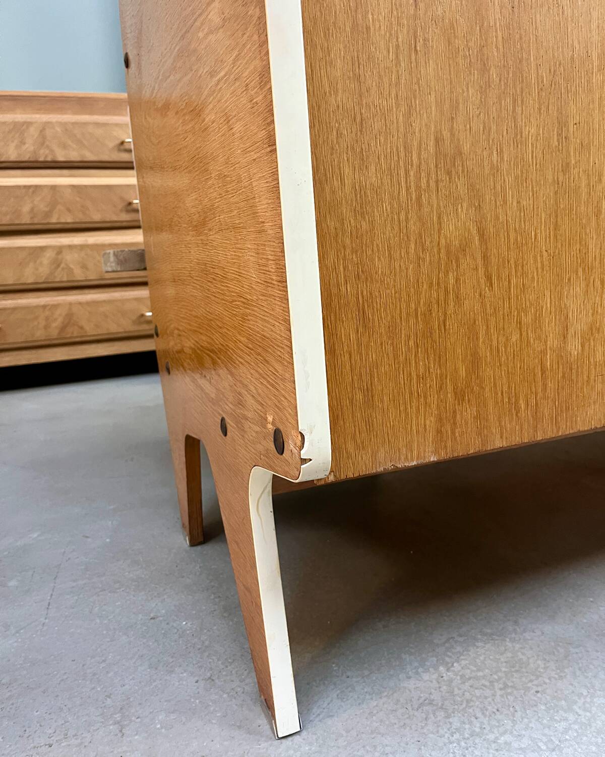 1950s Siegel Paris display counter (renovated)