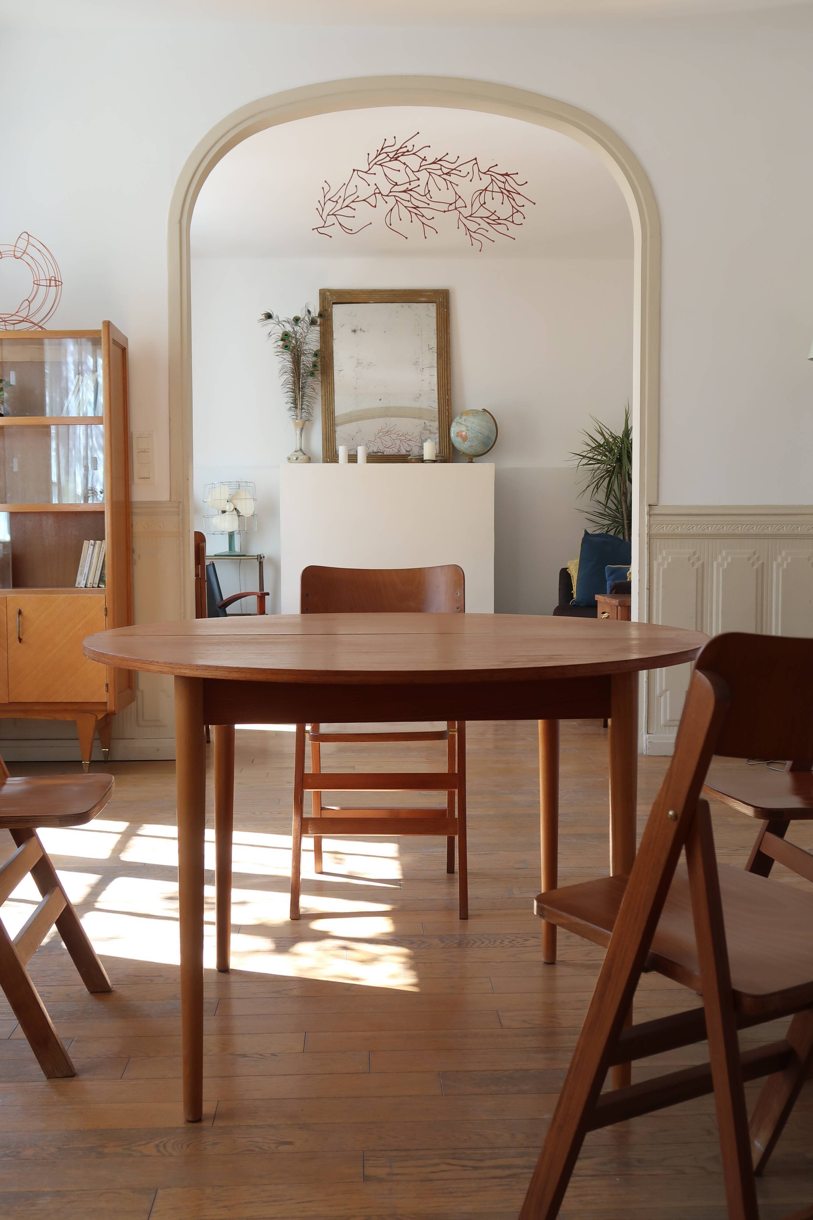 Scandinavian table 70's