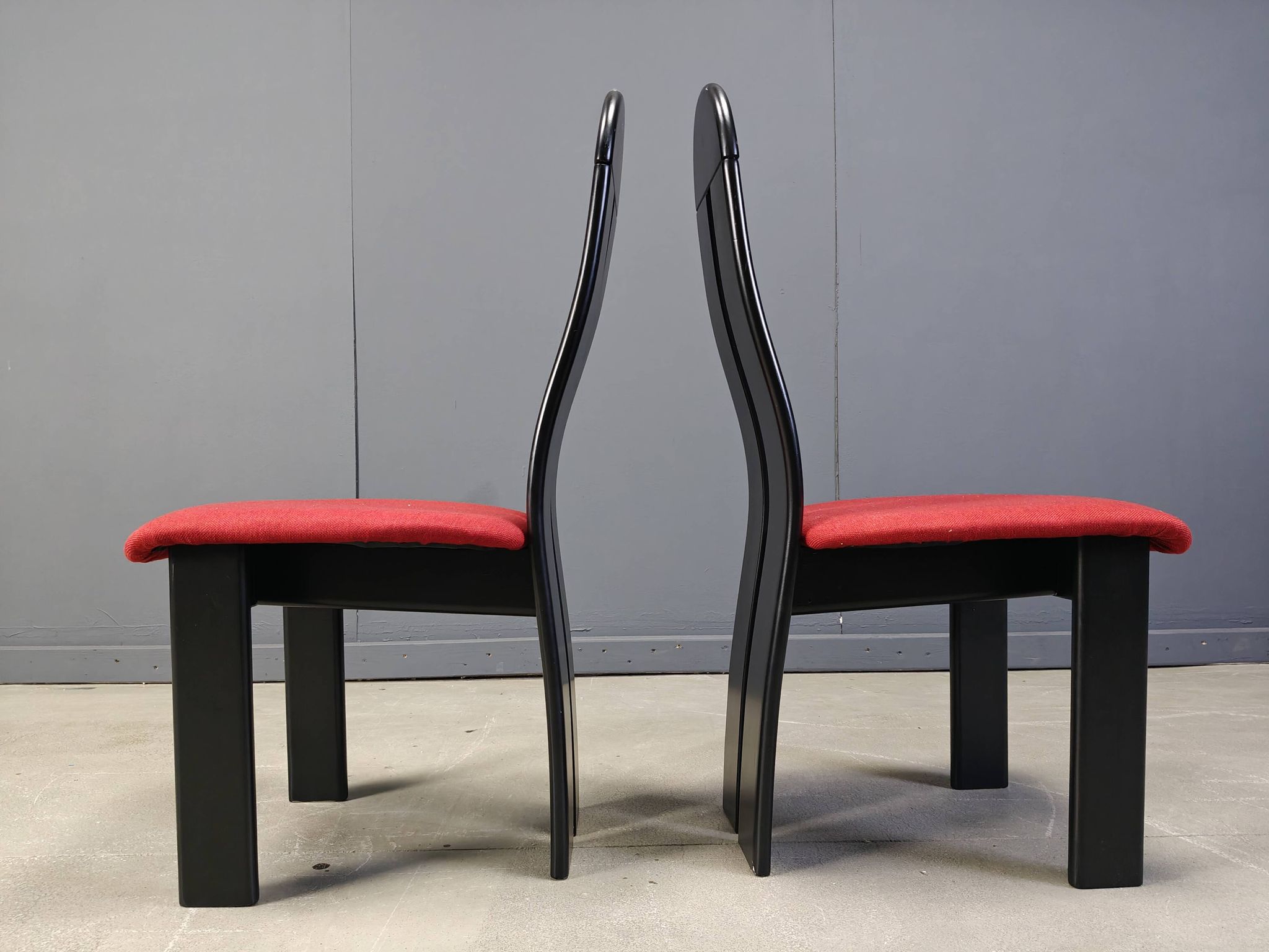 Post modern design dining chairs