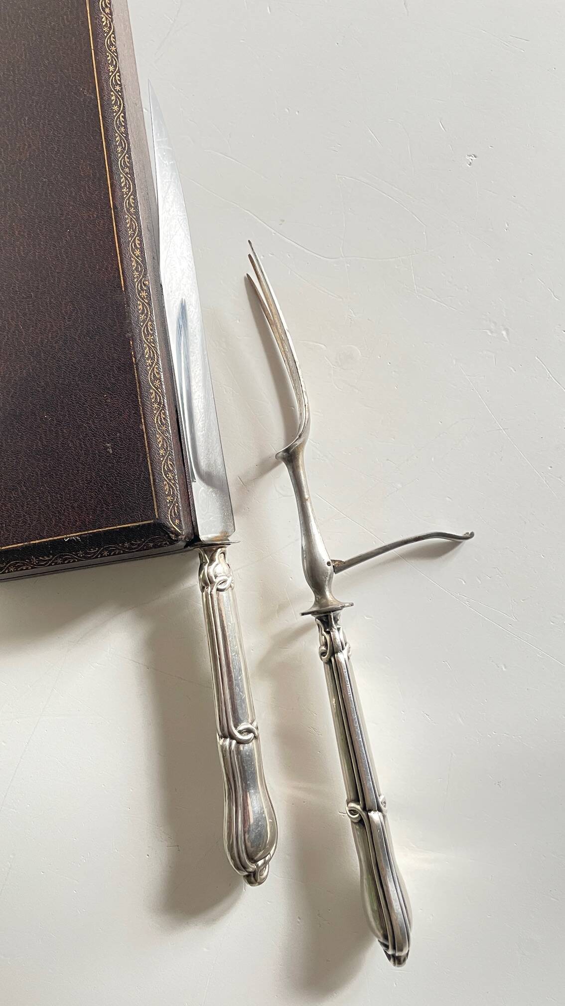 Silver and Silver-Plated Meat Cutlery PARIS