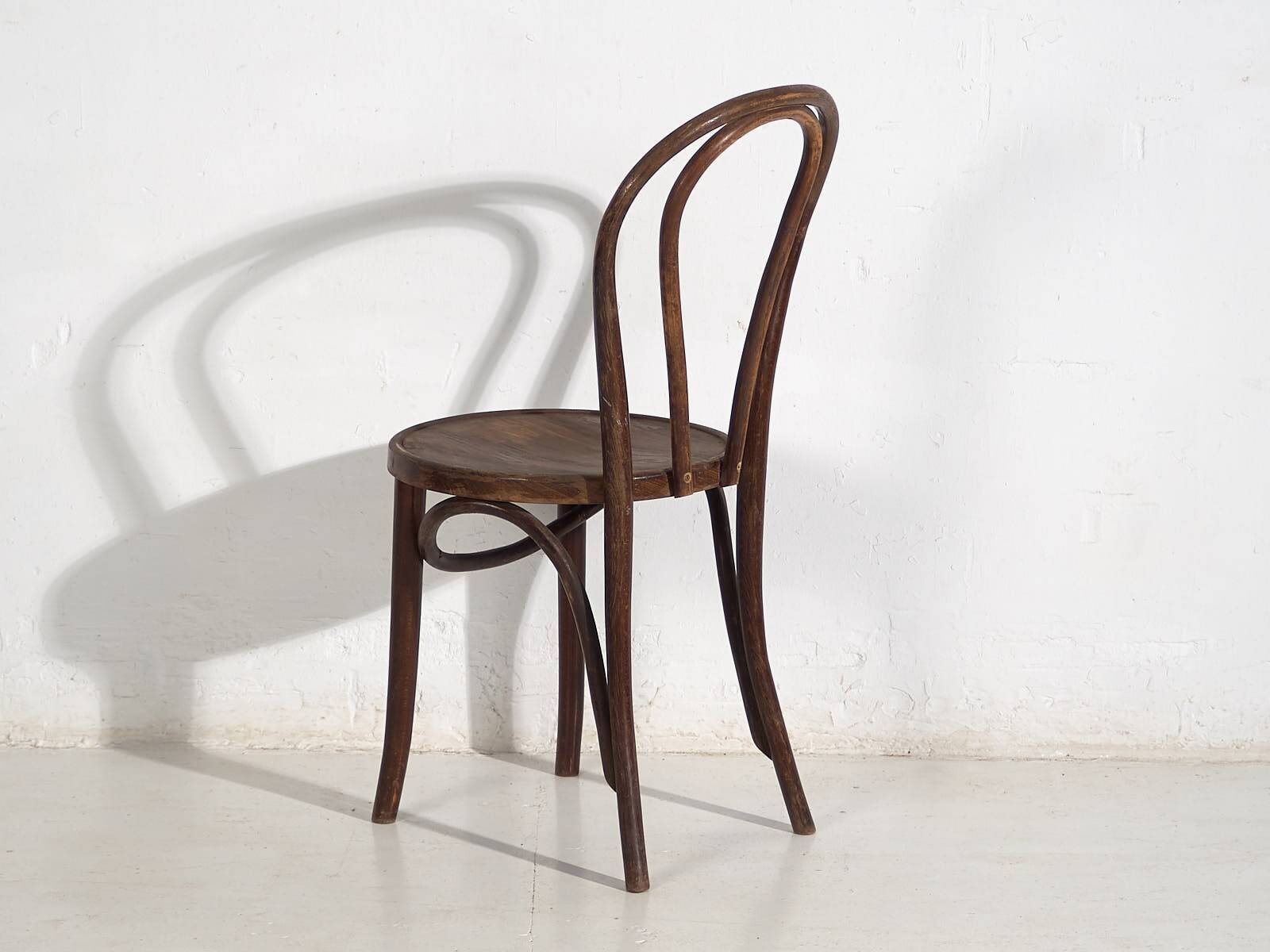 Antique Thonet Chairs No. 18 (c.1920). Set of 4 pieces #11