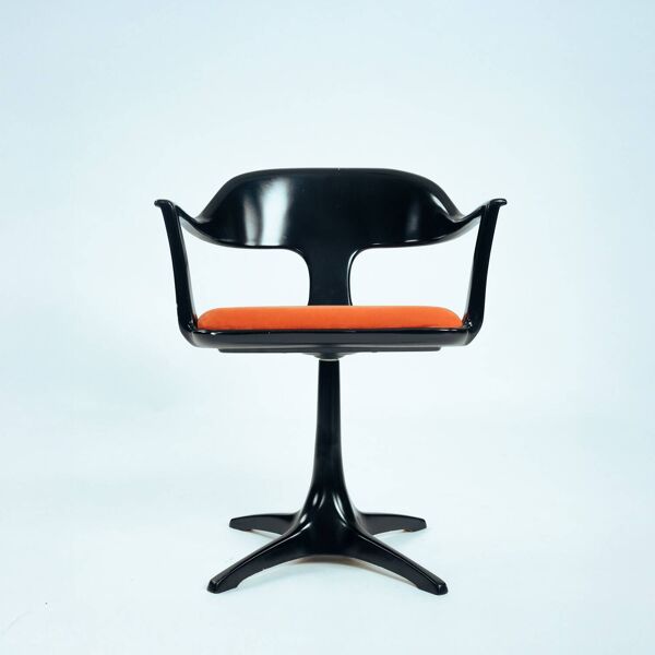 Chaises de salle à manger Space Age Konrad Schaefer pour Emu, années 1960.