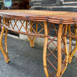 Rattan table