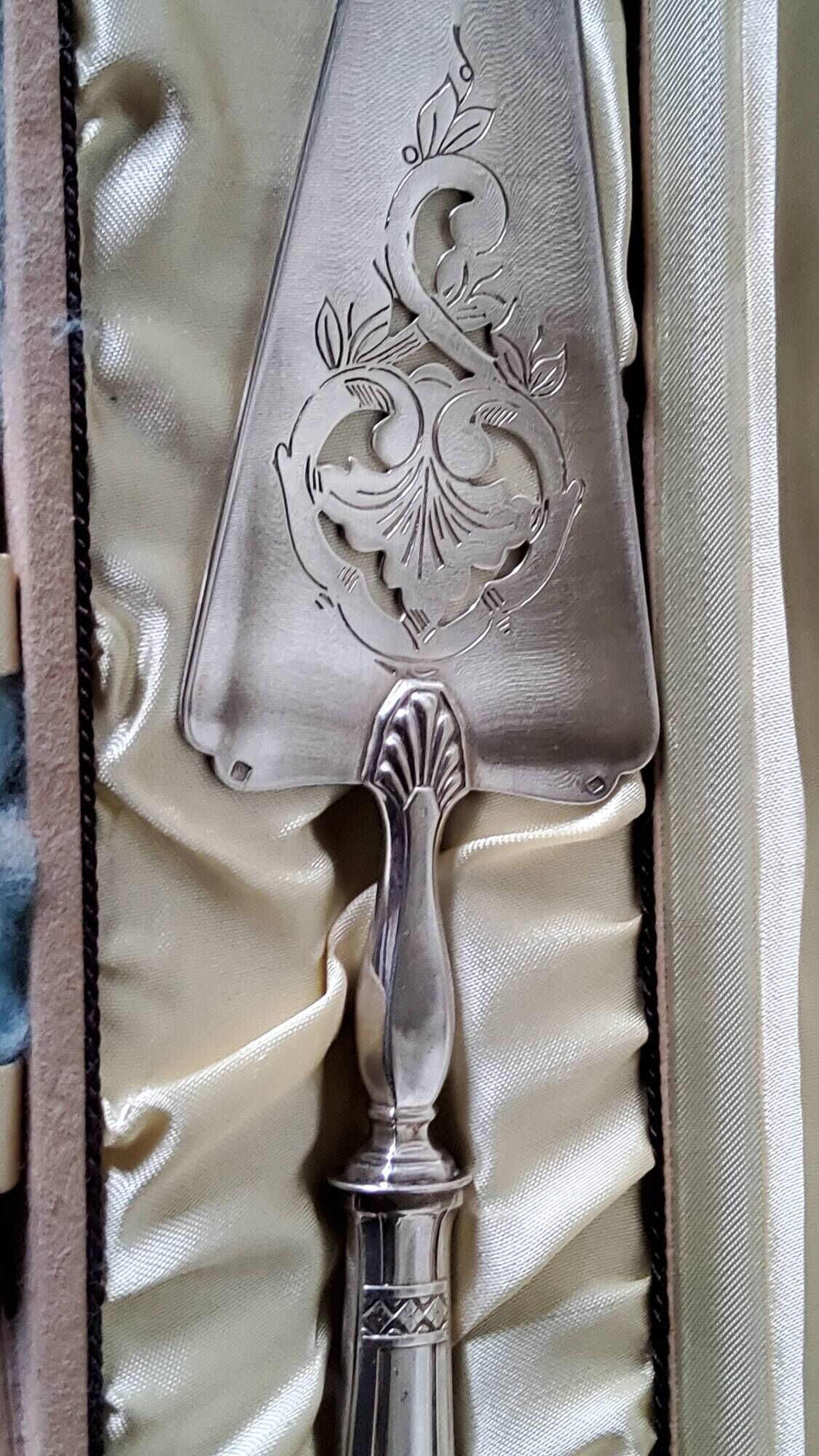 Silver metal cutlery set art deco goldsmith ATO 49 pieces