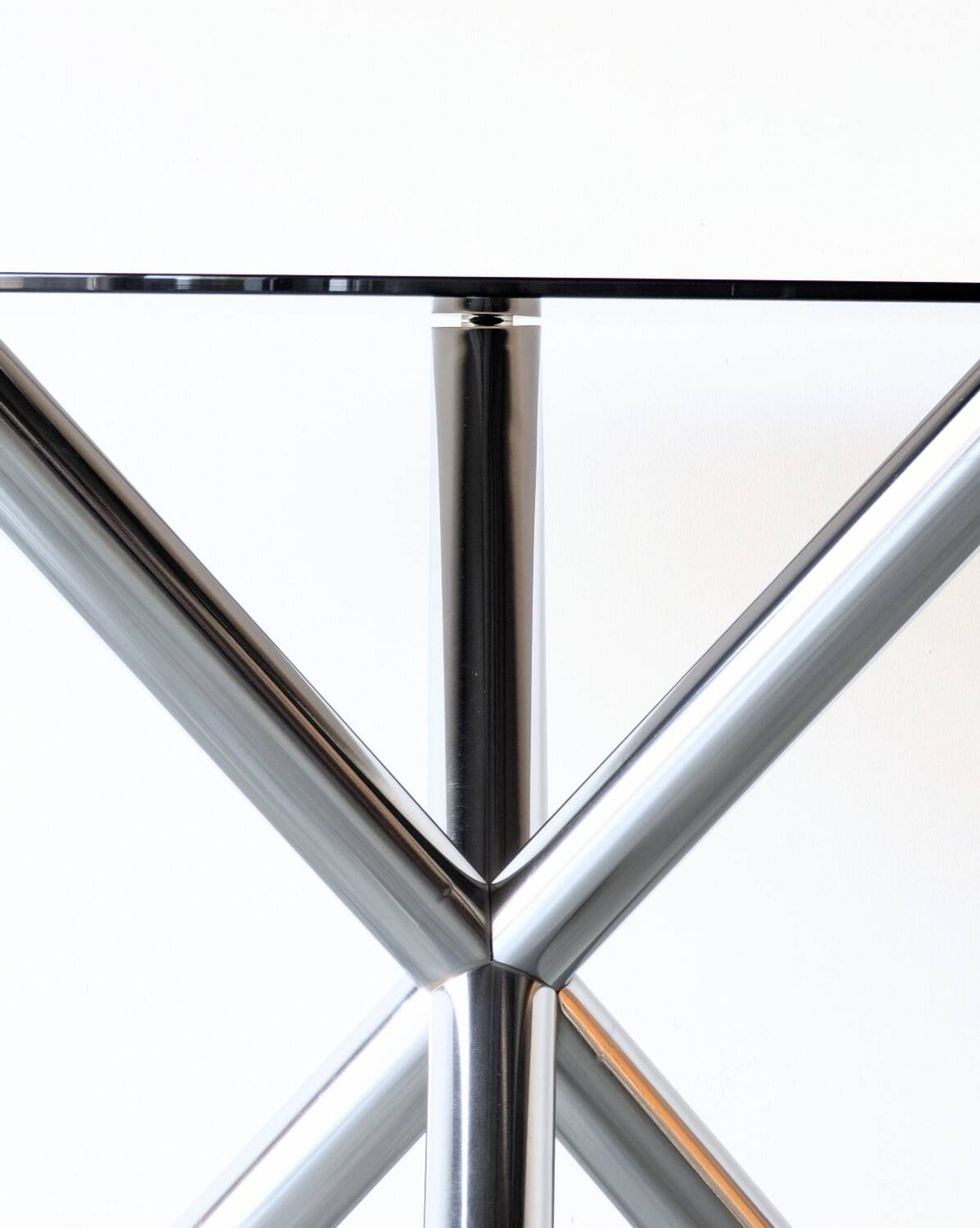 Vintage glass round table, Renato Zevi edition Roche Bobois, 1970.