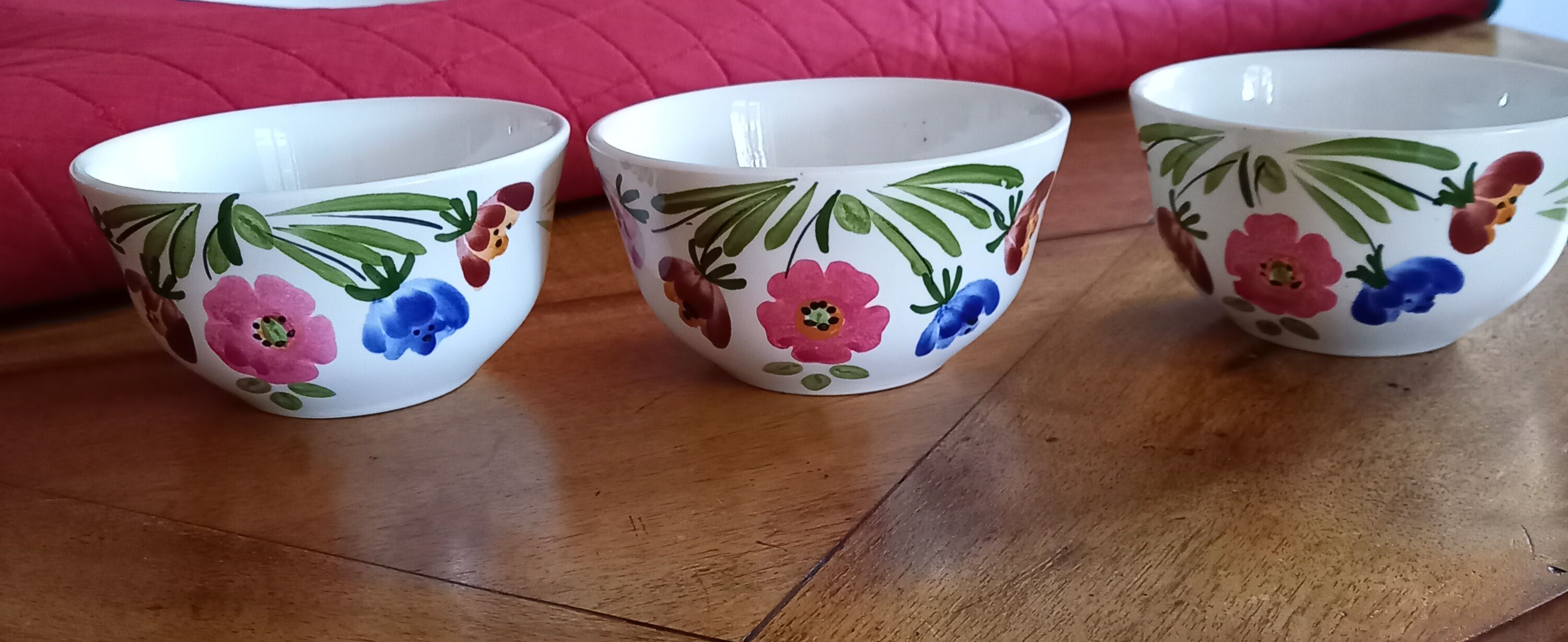 Set of 3 bowls