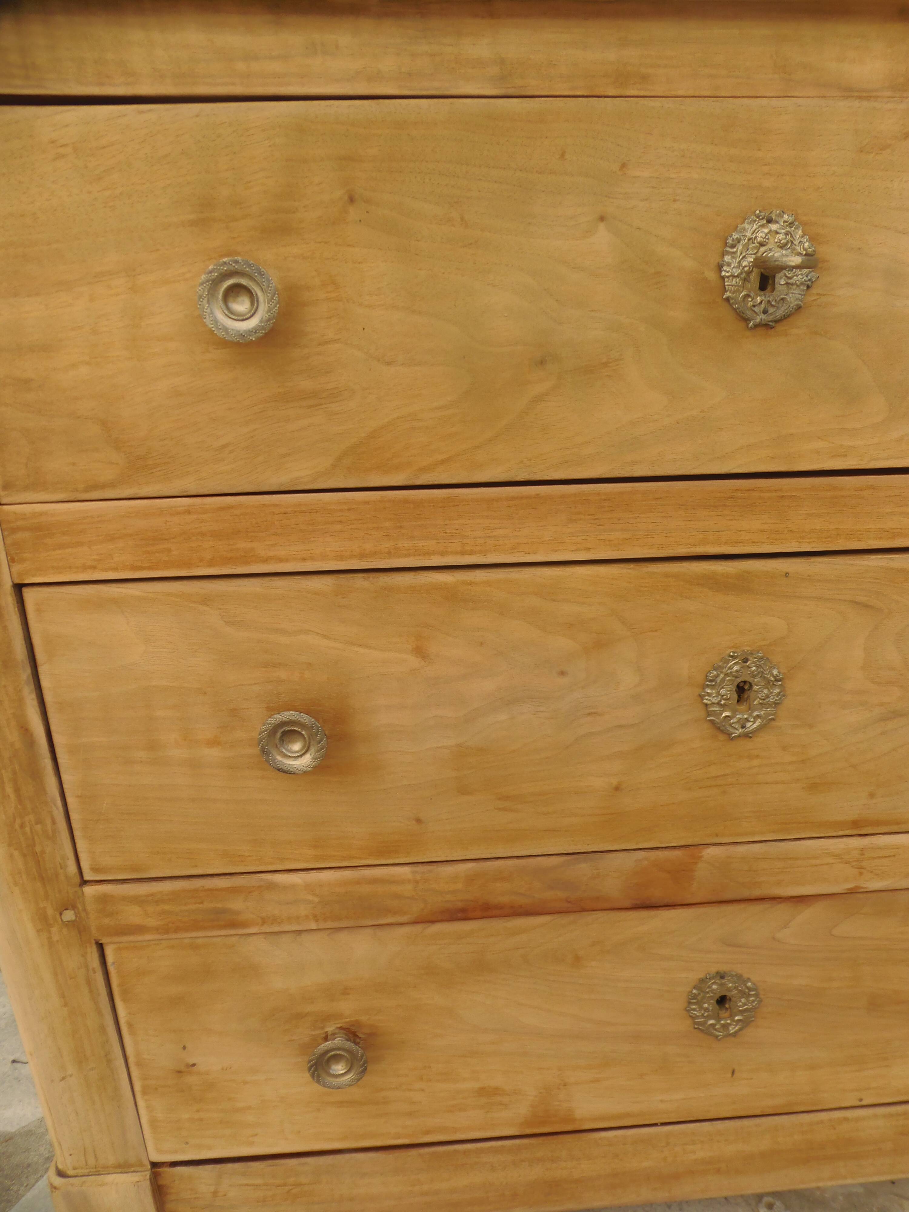 Commode Louis-Philippe en merisier