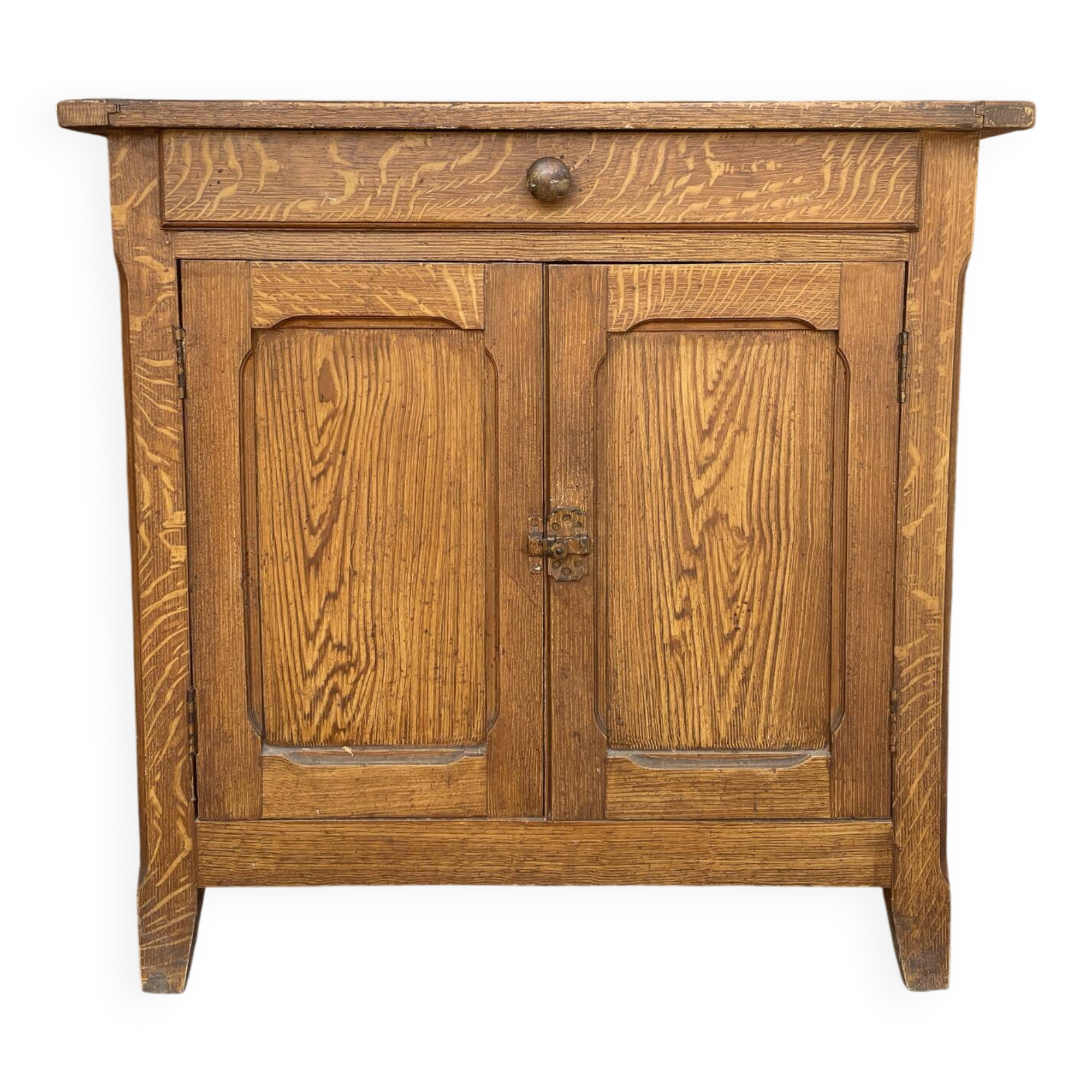 Old Parisian Buffet