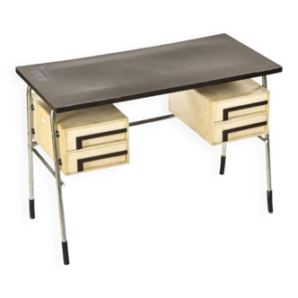 Desk with tubular base in chromed metal