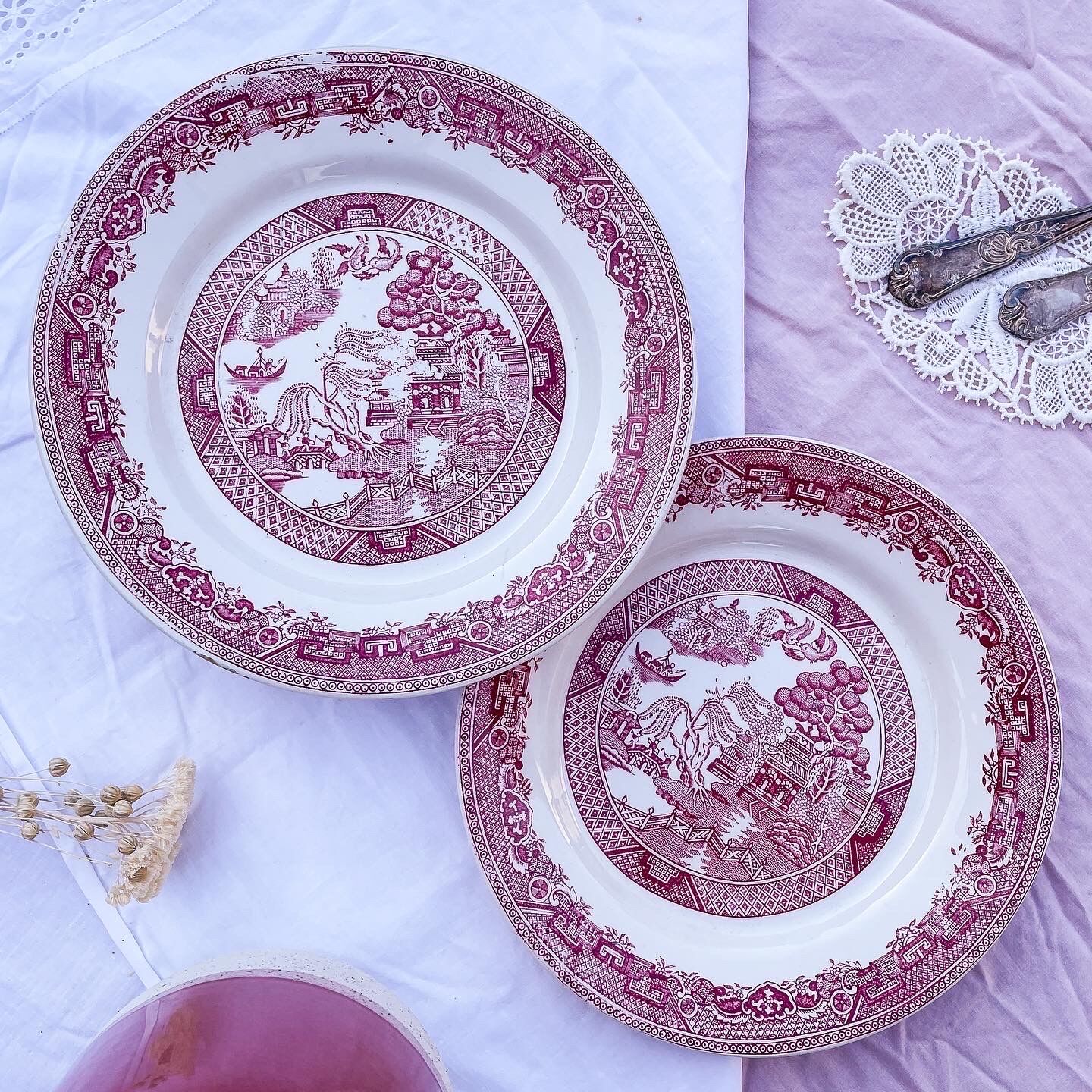 Sacavem Iron Earth Plate Duo