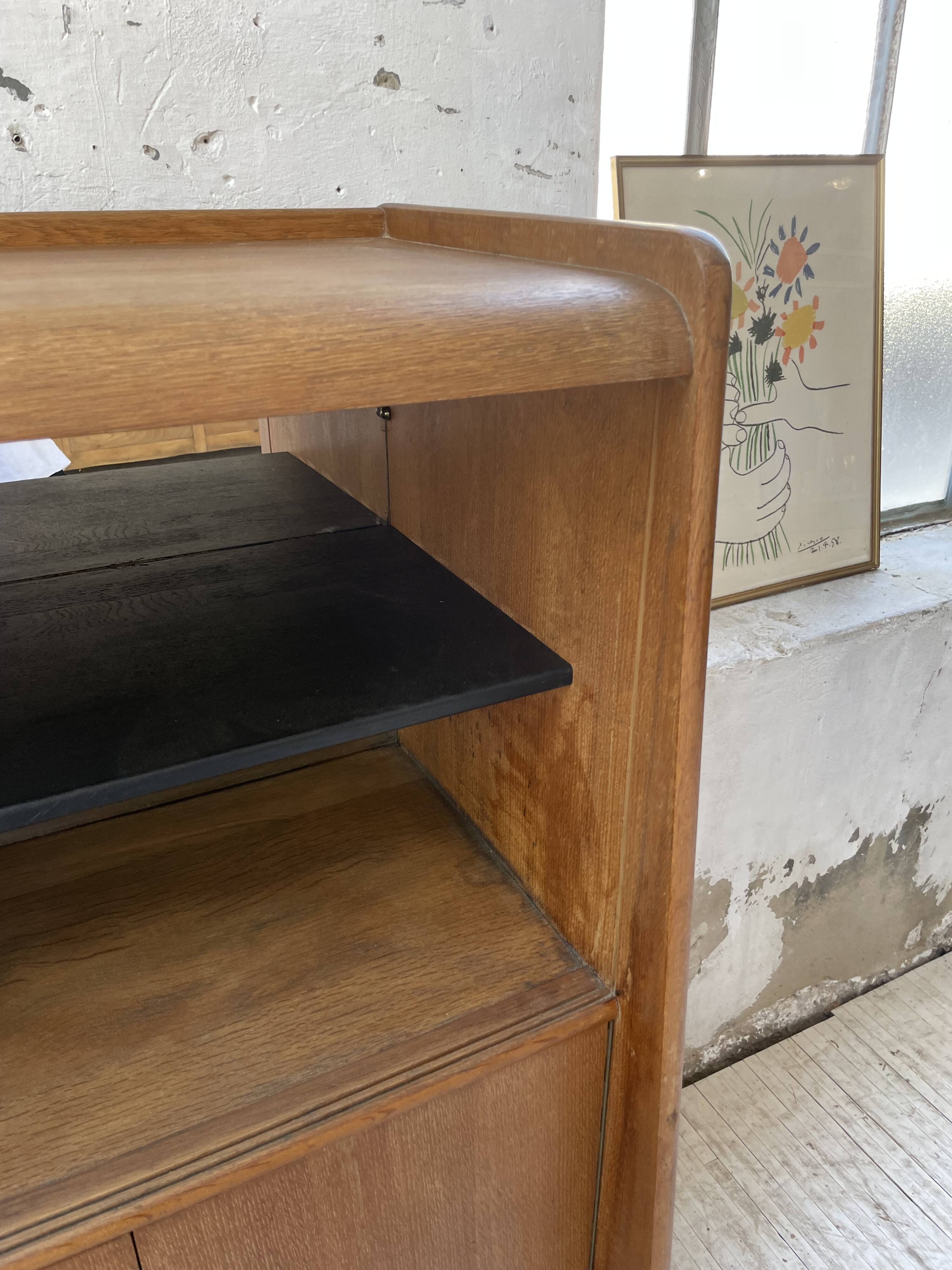 Meuble de rangement secrétaire chêne années 60