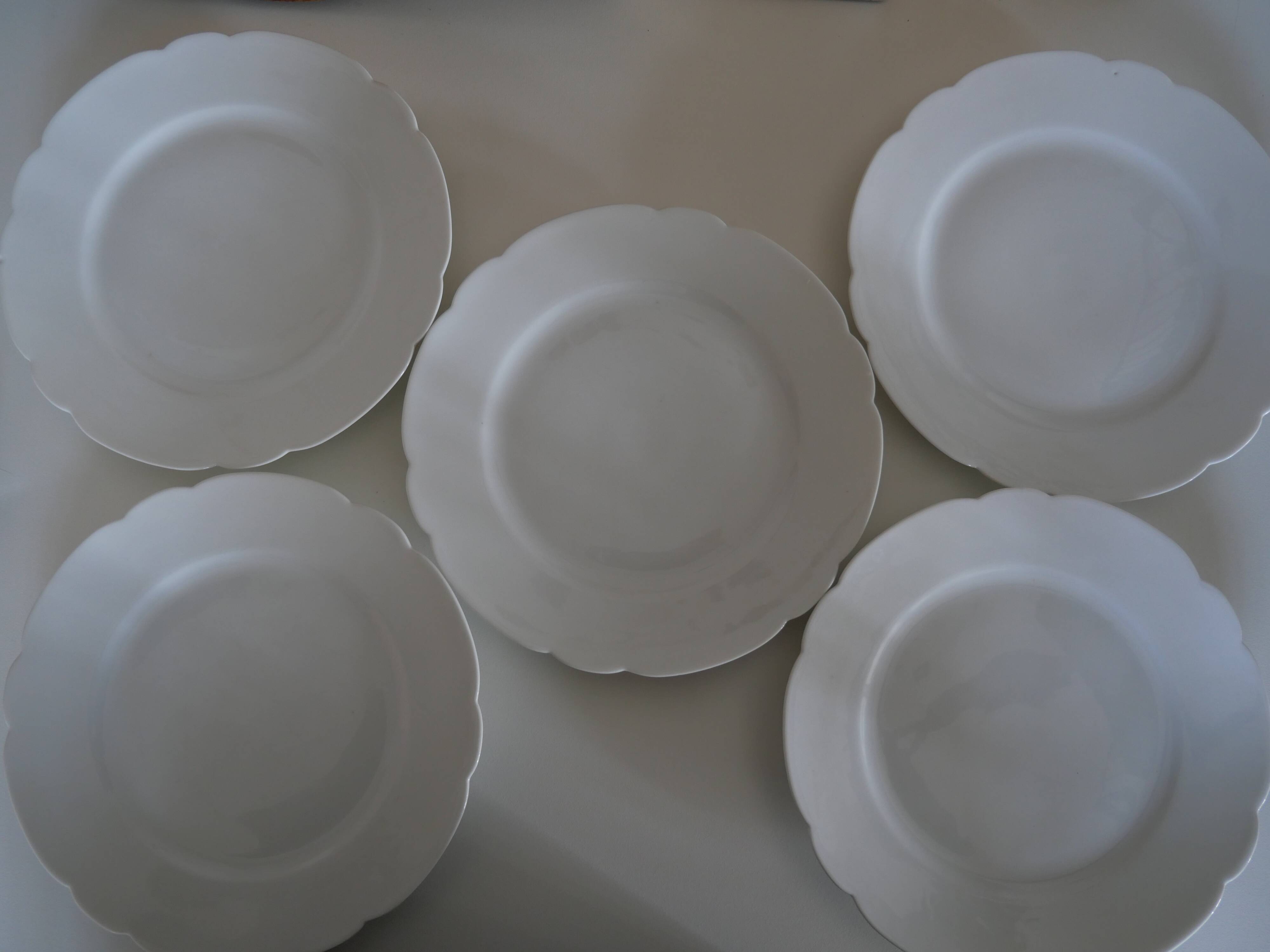 5 flat plates Alfred Hache & C°-V- White Porcelain