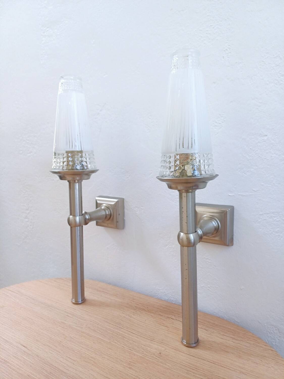 Paire d'appliques murales des années 1950