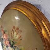 Cadre médaillon peint ,en bois bombé ancien